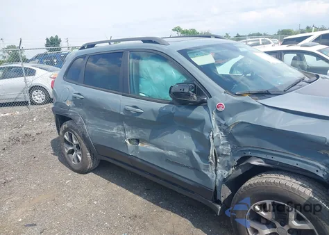 2014 Jeep Cherokee Trailhawk из США, поврежденный, VIN 1C4PJMBS9EW161548